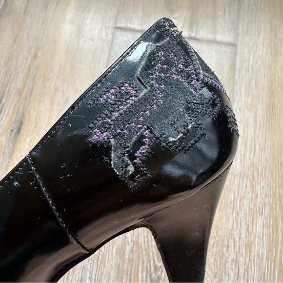 Vintage Faire Lady Black Patent Leather Pumps Aztec Cross Stitch Shoes Size 37 - Picture 6 of 16